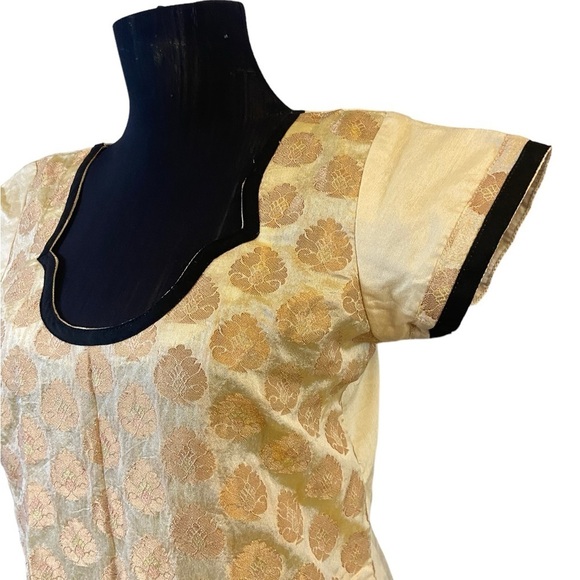 Beautiful Cream Gold Kurta With Pink Black Gold Embroidery at Bottom - Picture 5 of 15